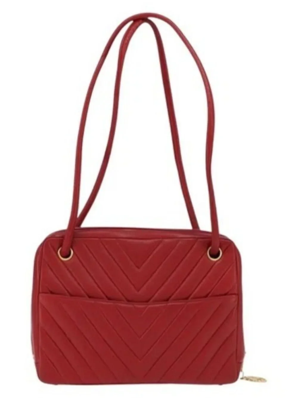 CHANEL brand	chanel color	red